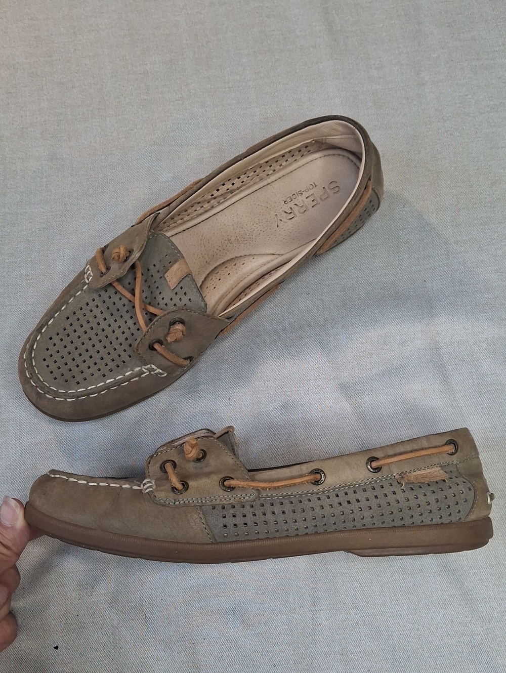 Sperry Top-Sider Olive Green Perforated Leather Boat Shoes US 9